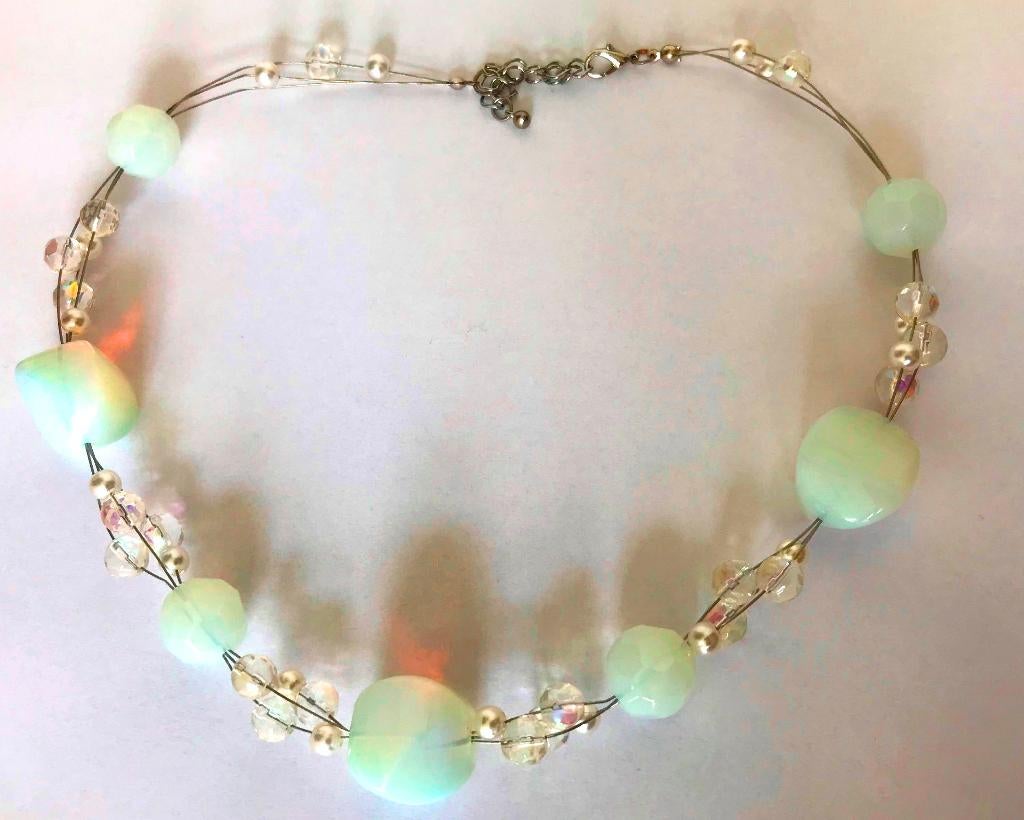 Prachtige regenboog Opaliet met Bergkristal ketting, Verzenden, Nieuw, Steen of Mineraal, Met edelsteen