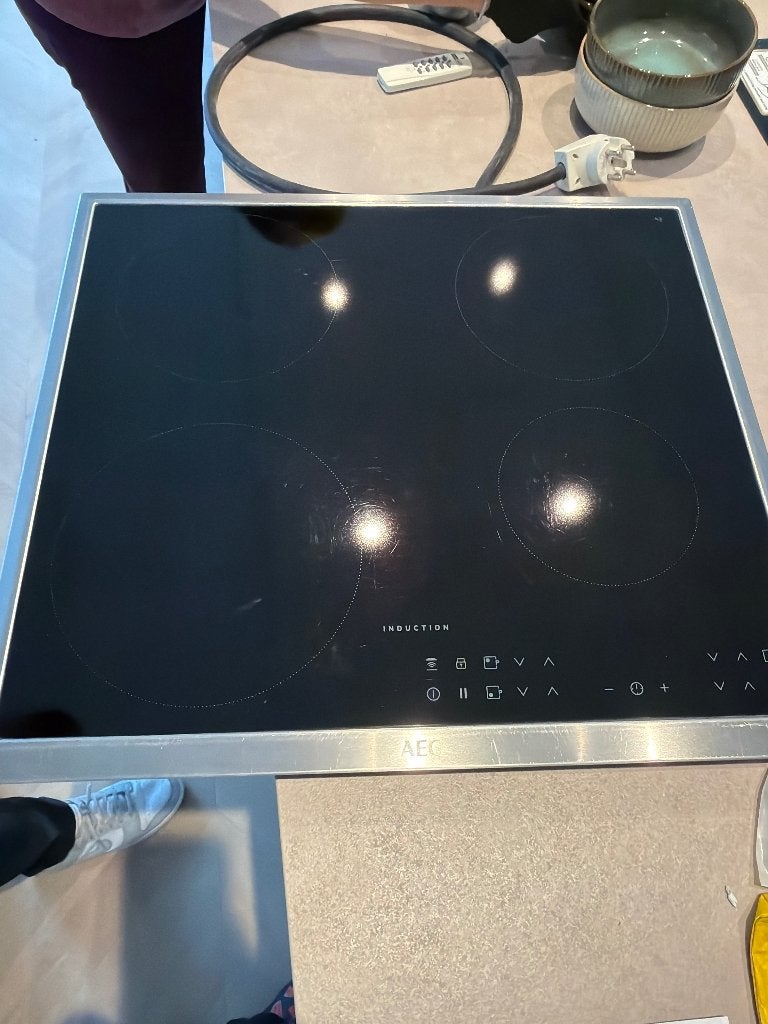 Induction AEG, Ophalen, Gebruikt, 4 kookzones, Inbouw