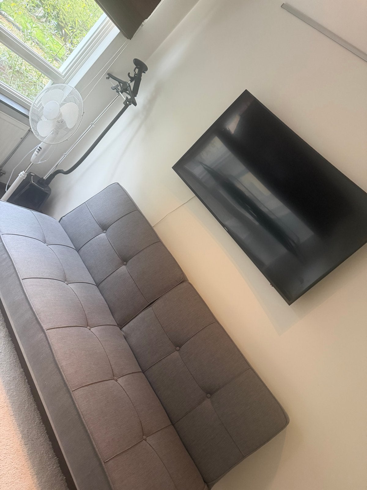 MOET WEG ! Grijze slaapbank / futonbank - zo goed als nieuw, 150 tot 200 cm, Tweepersoons, 75 tot 100 cm, Ophalen of Verzenden