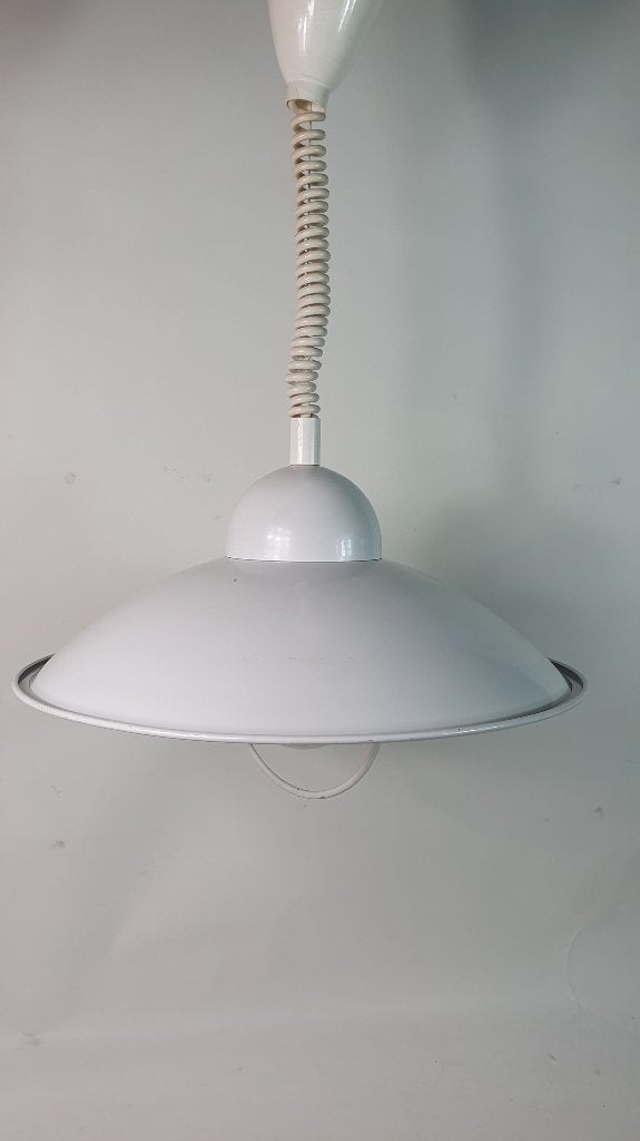 Vintage hanglamp, retro wit metaal, rolly systeem. S39