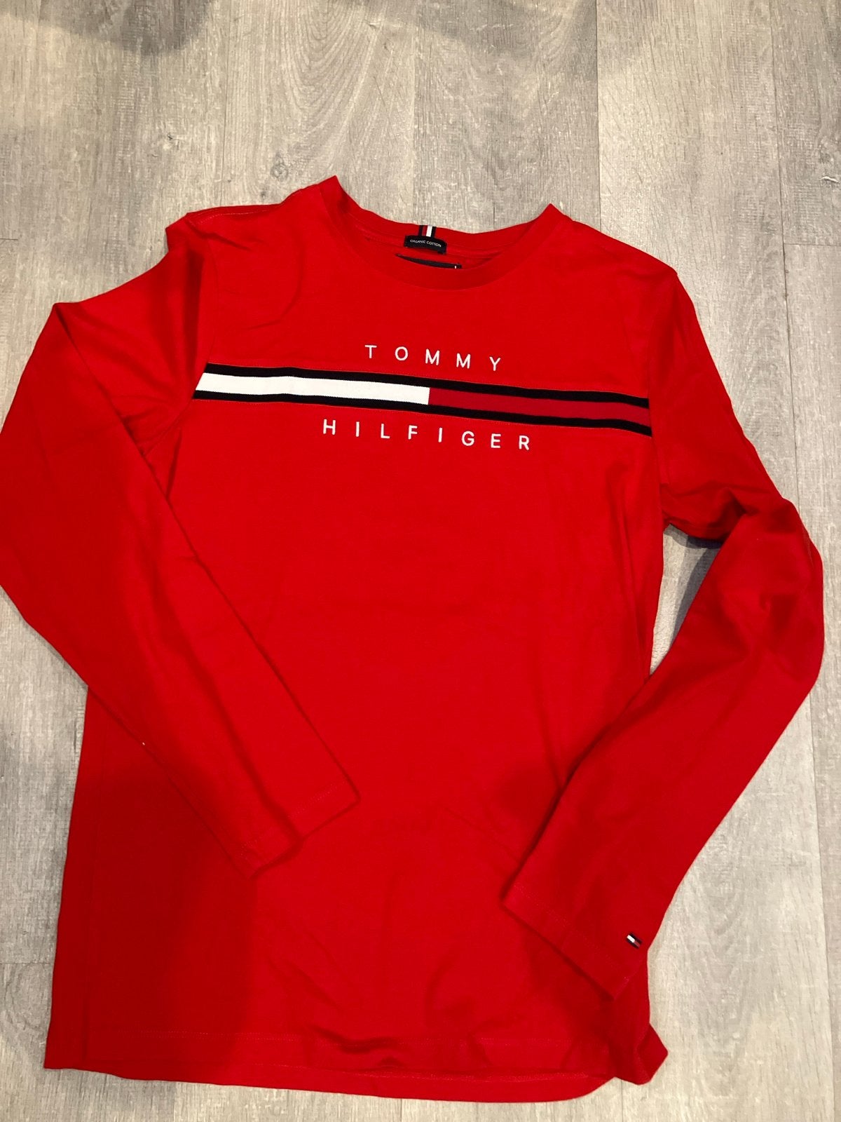 Tommy Hilfiger Longsleeve Rood Maat 176 - Nieuw, Verzenden, Nieuw, Jongen of Meisje, Shirt of Longsleeve