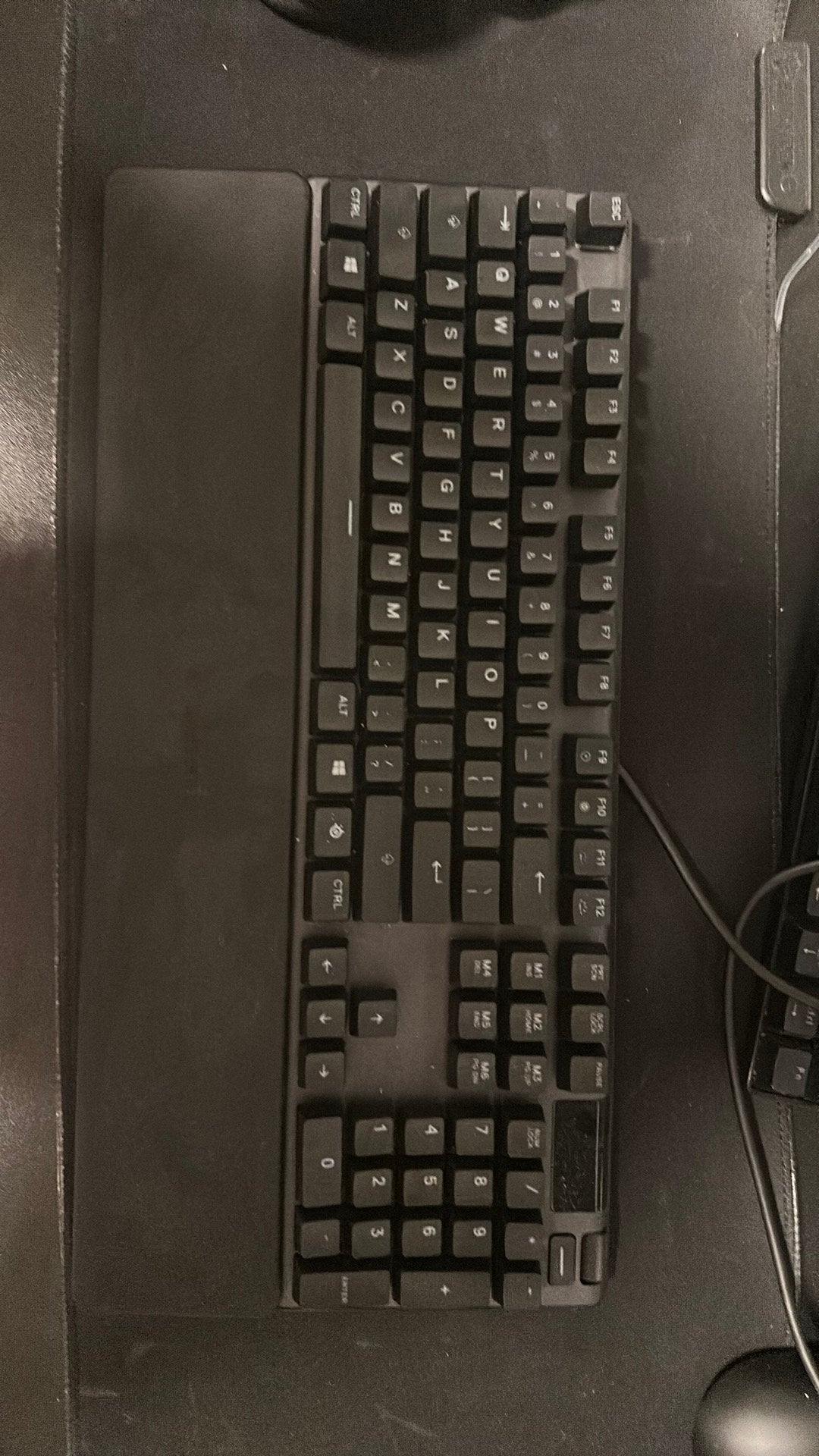 Steelseries apex 5 ZO GOED ALS NIEW, Computers en Software, Toetsenborden, Ophalen, Zo goed als nieuw