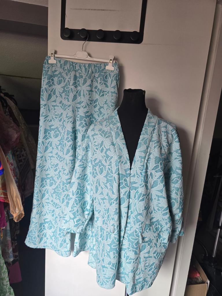 Dames broekpak set nieuw, Ophalen of Verzenden, Nieuw, Maat 38/40 (M), Overige kleuren