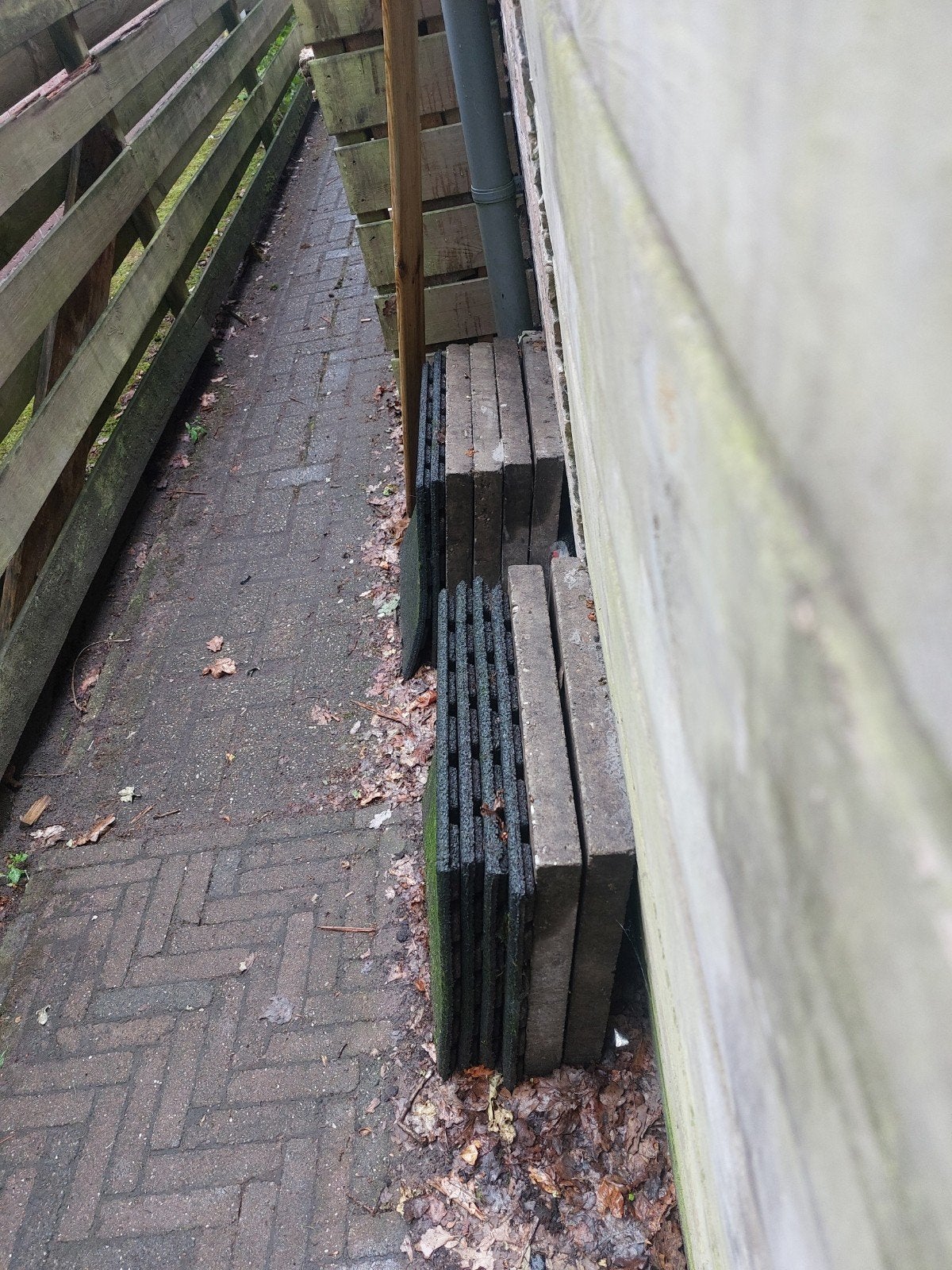 Rubber tegels + beton tegels, Tuin en Terras, Ophalen, Rubber, Overige typen