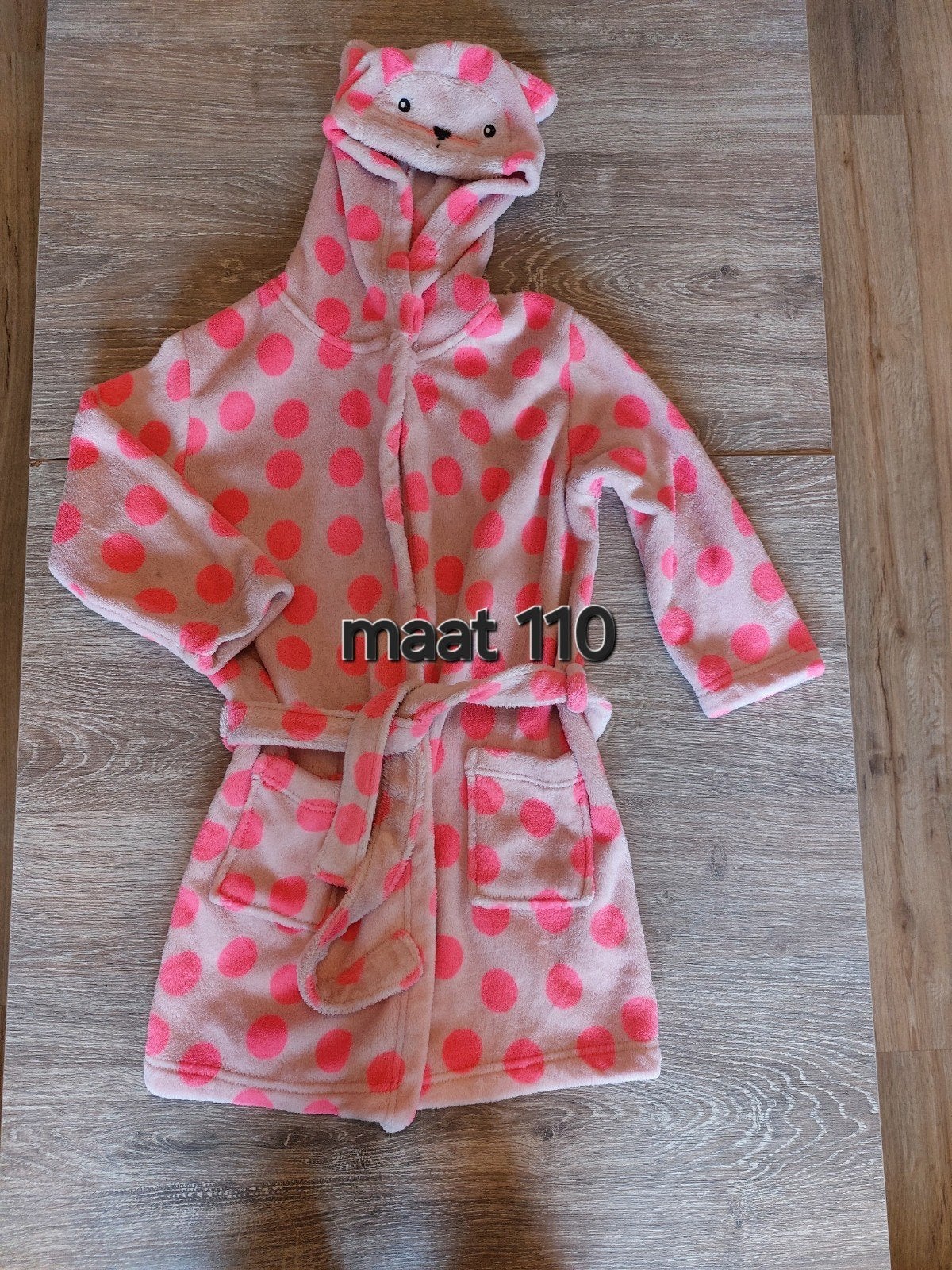 Roze badjas met stippen en capuchon, maat 110, Nacht- of Onderkleding, Meisje, Ophalen of Verzenden, Zo goed als nieuw