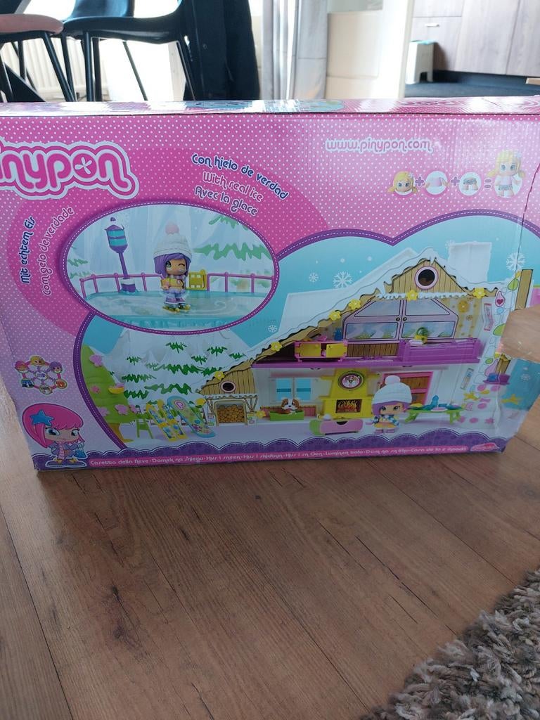 Pinypon speelset met echt ijs - bijna compleet, Ophalen, Gebruikt, Meisje