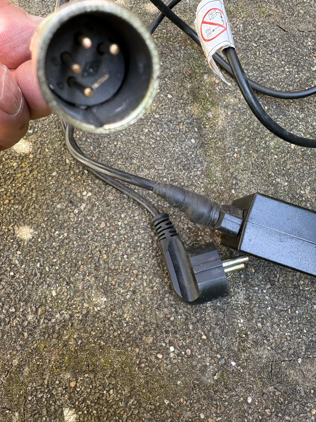 Tranz X Li-ion acculader 29.2V 2.0A, Ophalen of Verzenden, Gebruikt