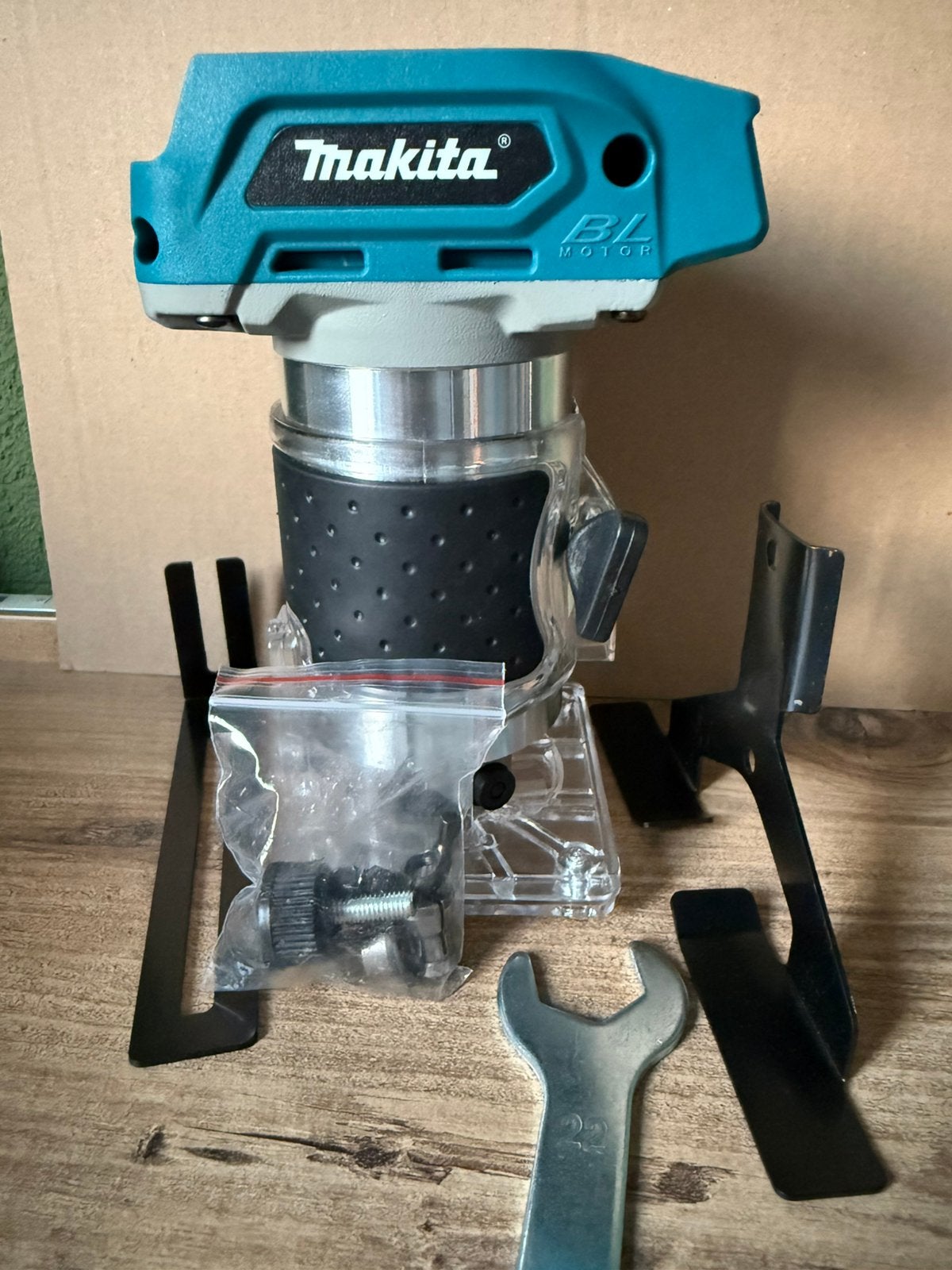 Frees machine 18v DRT52, Verzenden, Nieuw, Elektrisch, Kantenfrees