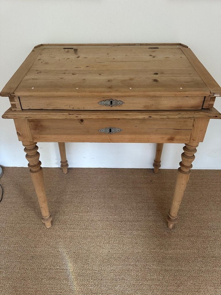 Bureau, schrijftafel met nostalgische uitstraling, Ophalen