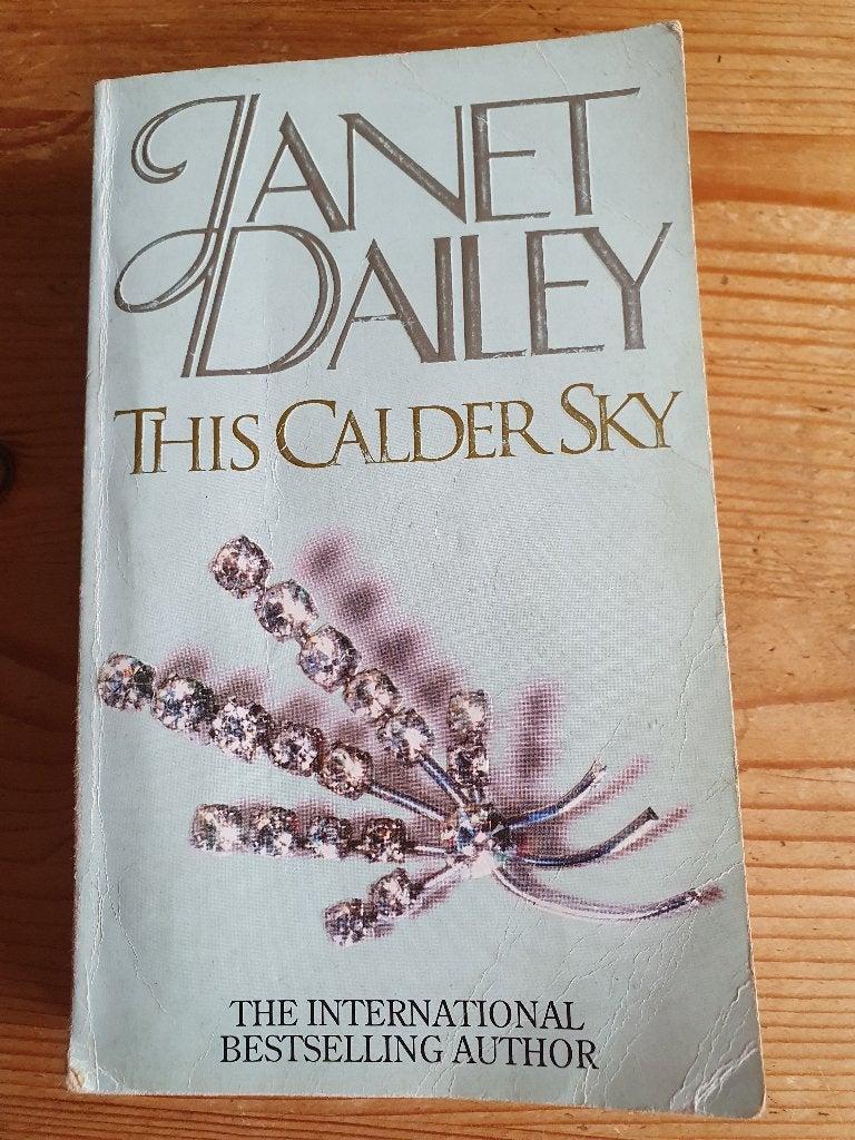 Spannende roman van Janet Dailey (Engels), Ophalen of Verzenden, Zo goed als nieuw