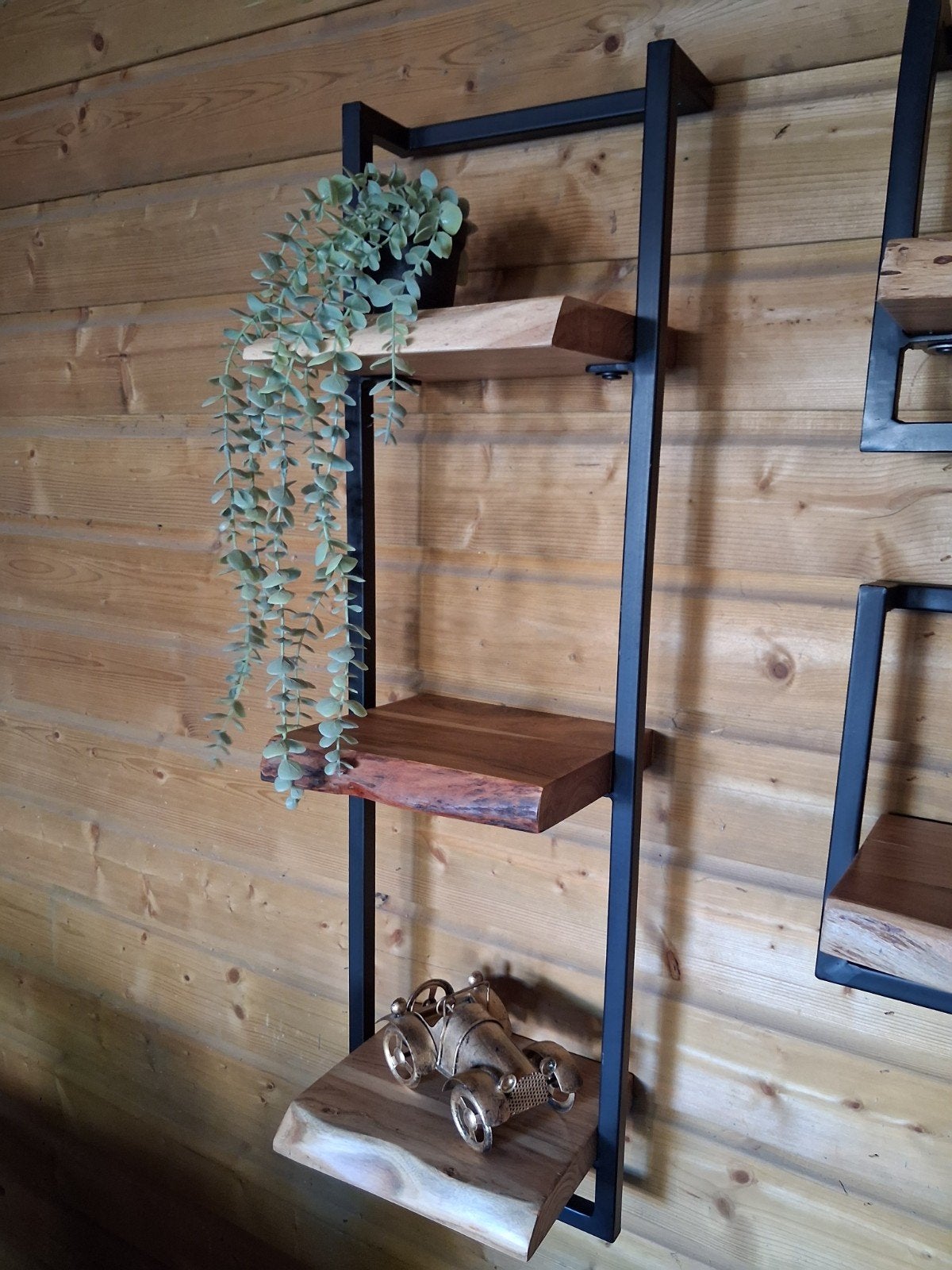 Industriële wandplank met massief houten bladen, Huis en Inrichting, Ophalen of Verzenden, Nieuw