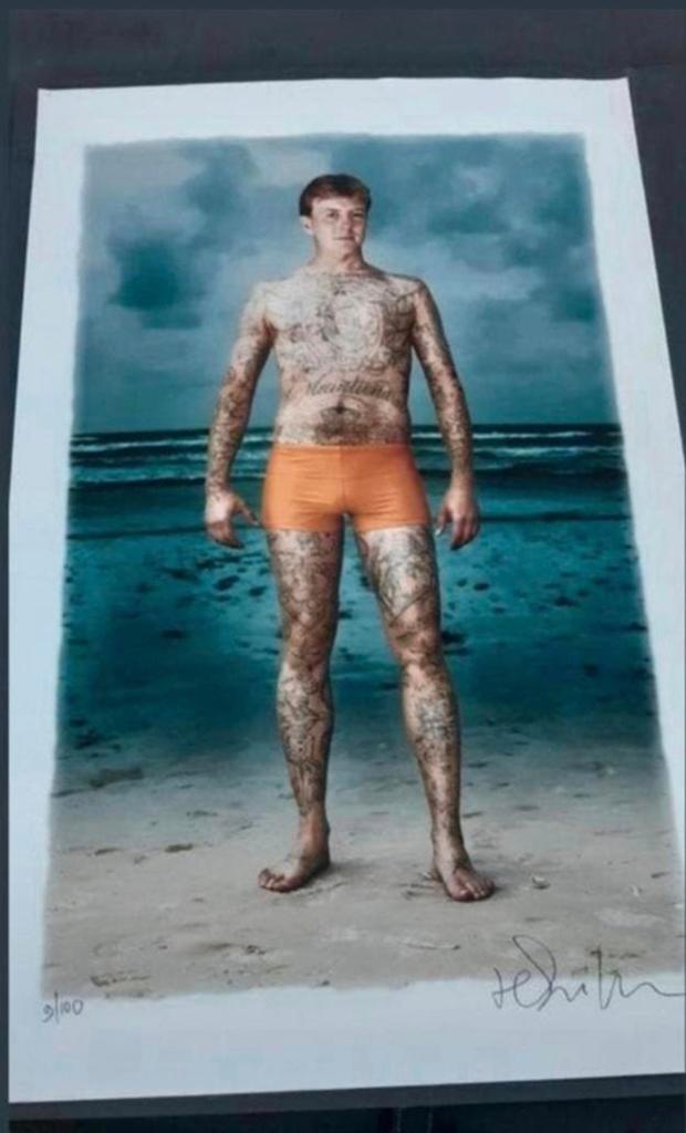 Henk schiffmacher zeefdruk koning Willem Alexander met tatto, Ophalen of Verzenden