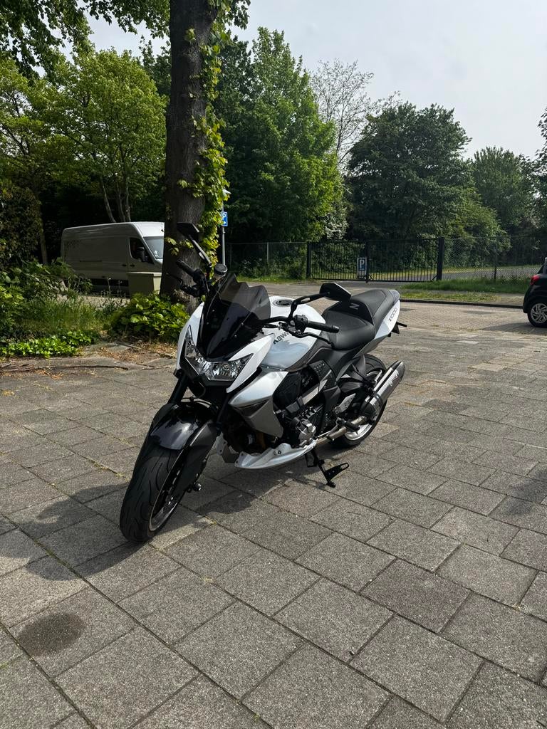 Kawasaki Z1000 - veel extra’s, Motoren, Sportuitlaat, 4 cilinders, Motorrijbewijs A, Gebruikt