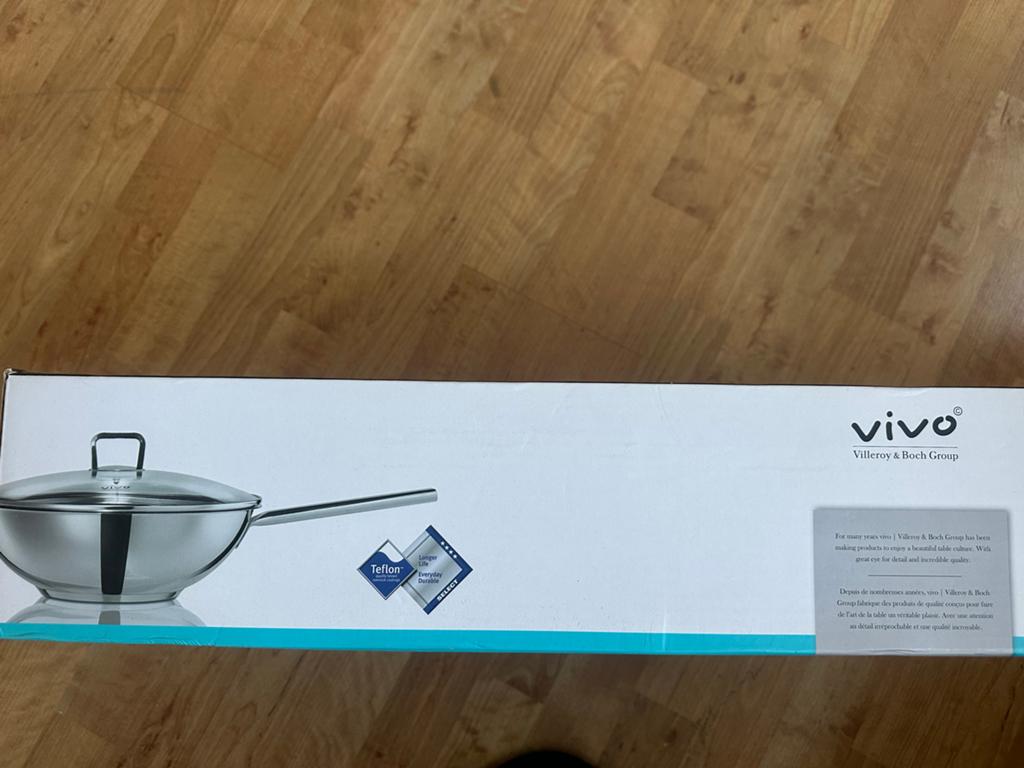 Vivo Villeroy & Boch Wokpan met Deksel - 30 cm, Inductieplaat, Nieuw, Ophalen of Verzenden, Rvs