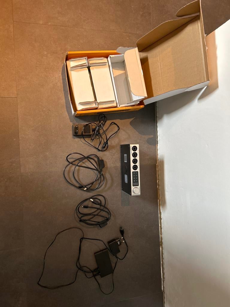 iConnectAUDIO4+ Audio Interface, Ophalen of Verzenden, Gebruikt