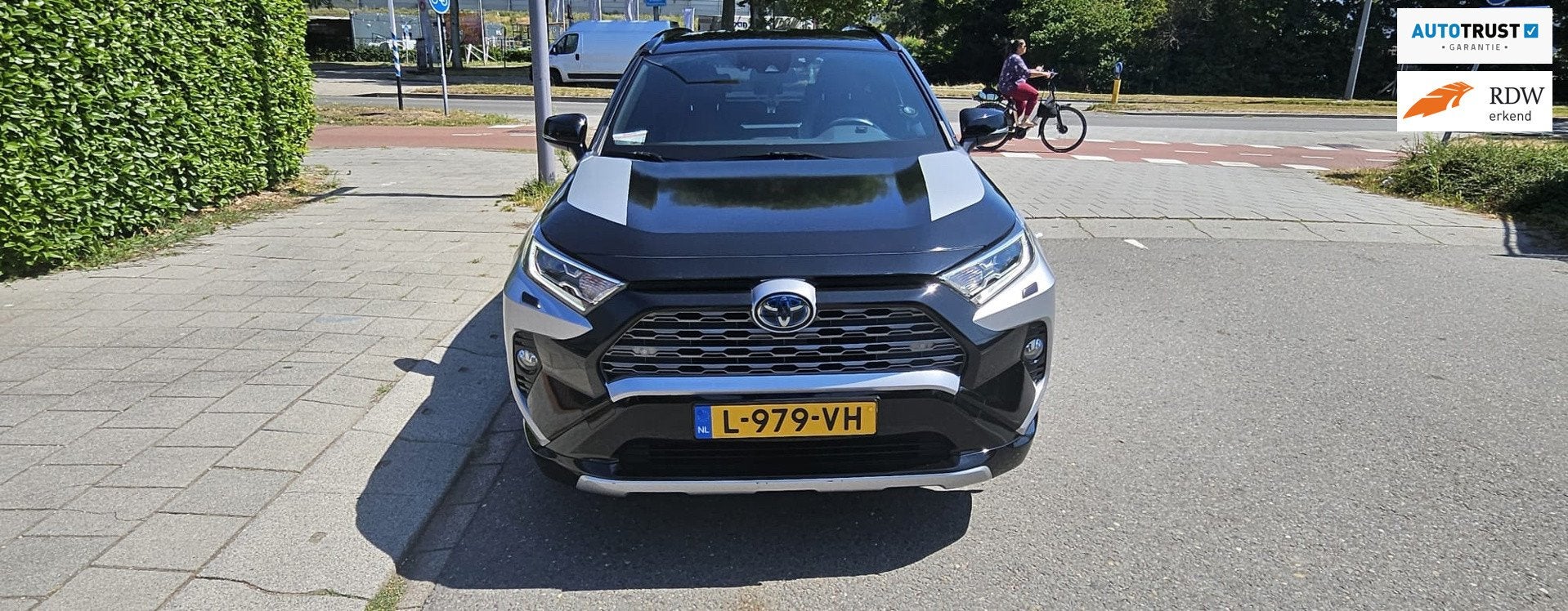 Toyota RAV4 2.5 Hybrid Bi-Tone Camera Cruise PDC LMV Nette A, Gebruikt, 4 cilinders, 2487 cc, Automatische klimaatregeling