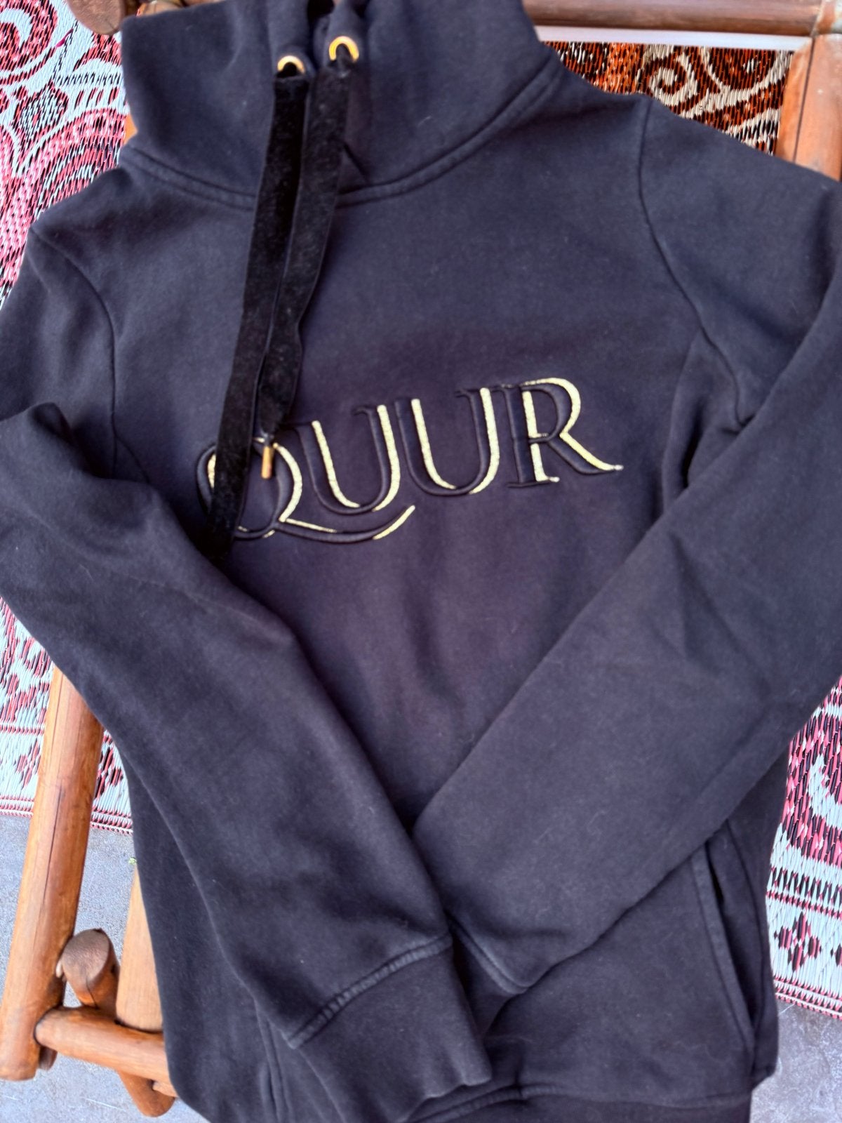 Zwarte Quur hoodie XS gouden opdruk, Ophalen of Verzenden, Dressuur, Bovenkleding
