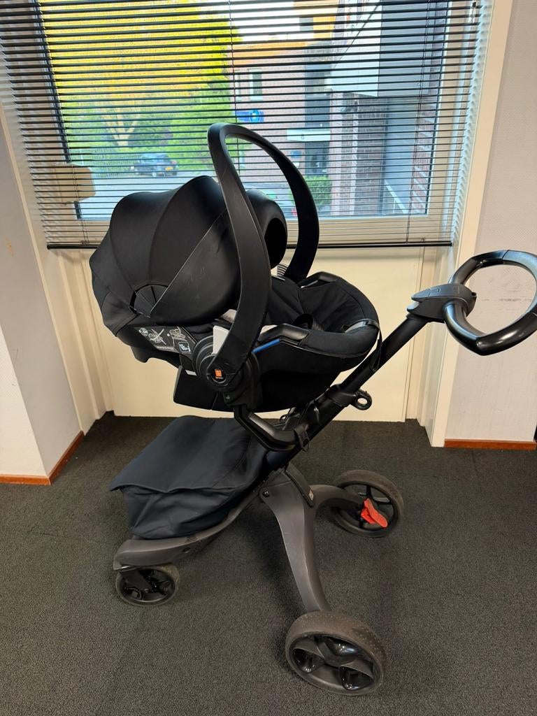 Stokke Xplory V6 Combiwagen met autostoel en reiswieg, Kinderen en Baby's, Kinderwagens en Combinaties, Overige merken, Ophalen of Verzenden
