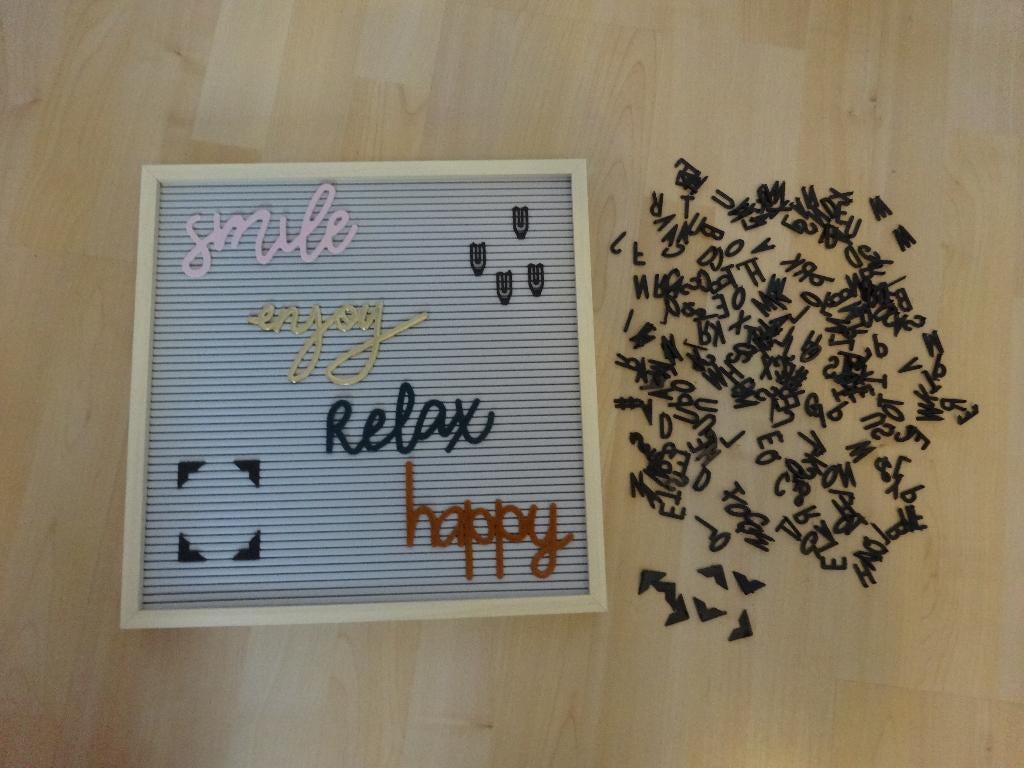 Letterbord 35 x 35 cm, Ophalen of Verzenden, Zo goed als nieuw, Overige typen