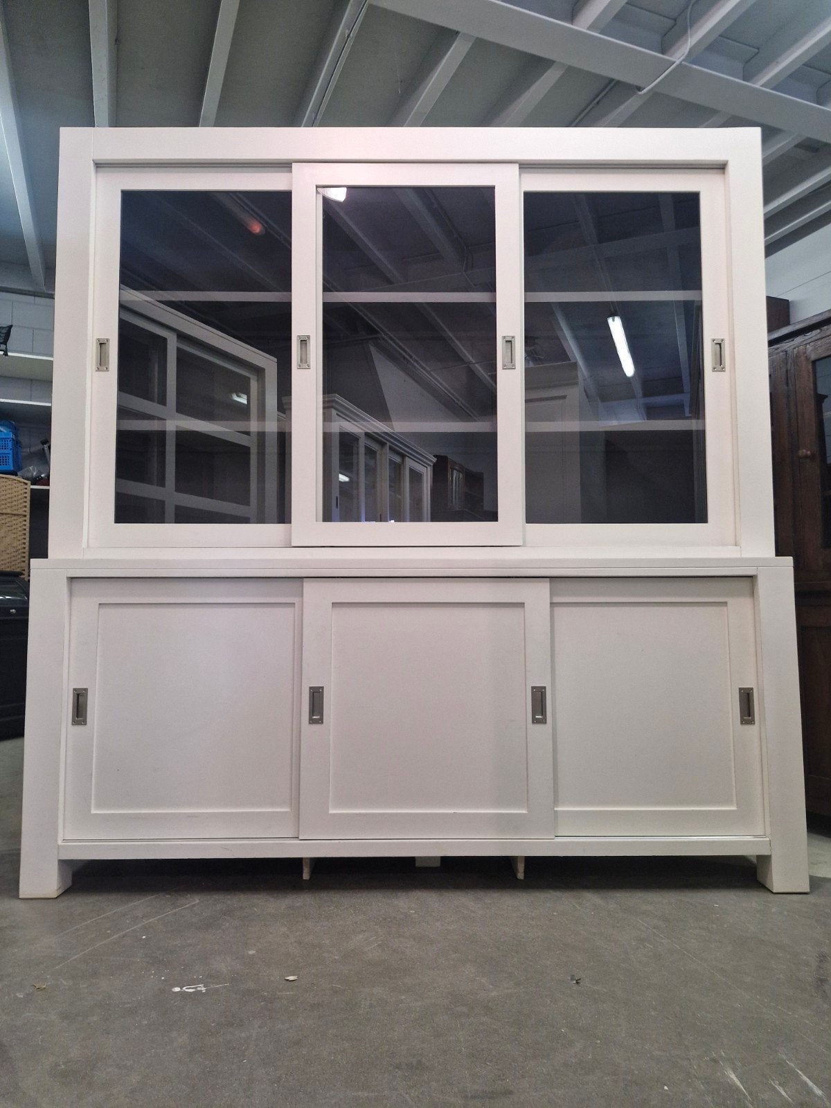 Een mooie moderne buffetkast, Ophalen, -, 200 cm of meer, -