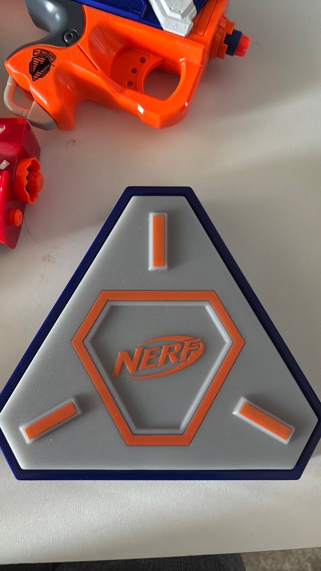 Nerf Wapens en schietschijf, Ophalen of Verzenden, Zo goed als nieuw