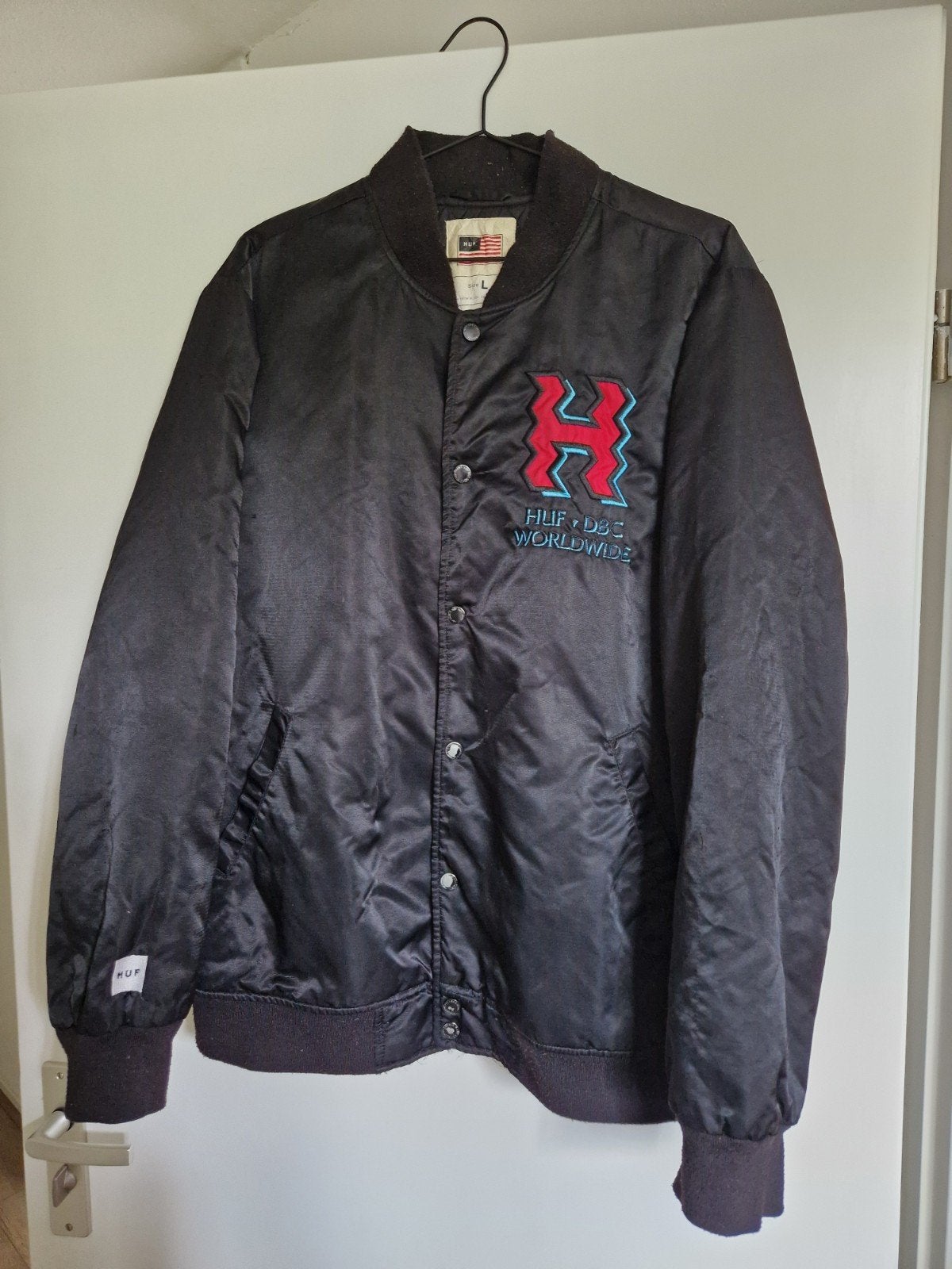 HUF x DBC satijnen bomberjack streetwear - Goed, Maat 52/54 (L), Zwart, Ophalen of Verzenden, Zo goed als nieuw