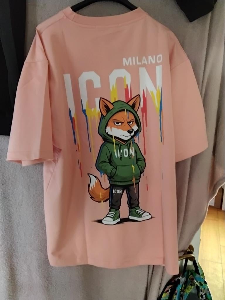 Roze T-shirt met 'ICON MILANO' en vos print - Diverse maten, Kleding | Heren, T-shirts, Maat 52/54 (L), Onbekend, Nieuw, Ophalen of Verzenden