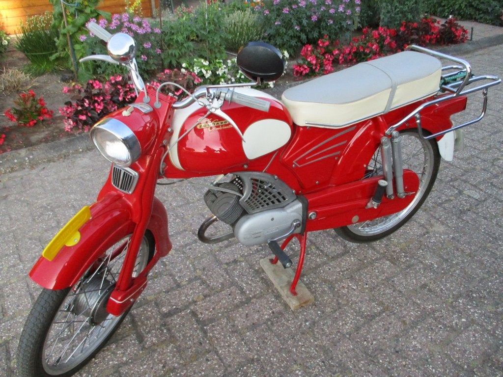 zundapp rood type 510 bouwjaar 1962 met kenteken., Ophalen, Zo goed als nieuw, Maximaal 45 km/u, Overige modellen