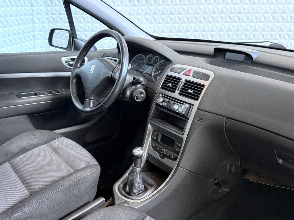 Peugeot 307 SW 1.6 16V Pack CLIMA-CRUISE-PANORAMA-TREKHAAK (, Auto's, Peugeot, Gebruikt, 4 cilinders, Origineel Nederlands, Handgeschakeld