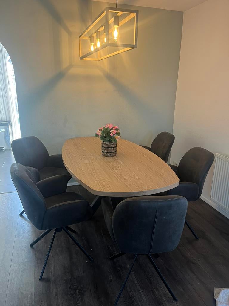 6 eetkamerstoelen Loranzo van Pronto, Huis en Inrichting, Stoelen, Ophalen, Overige kleuren, Zo goed als nieuw, Stof