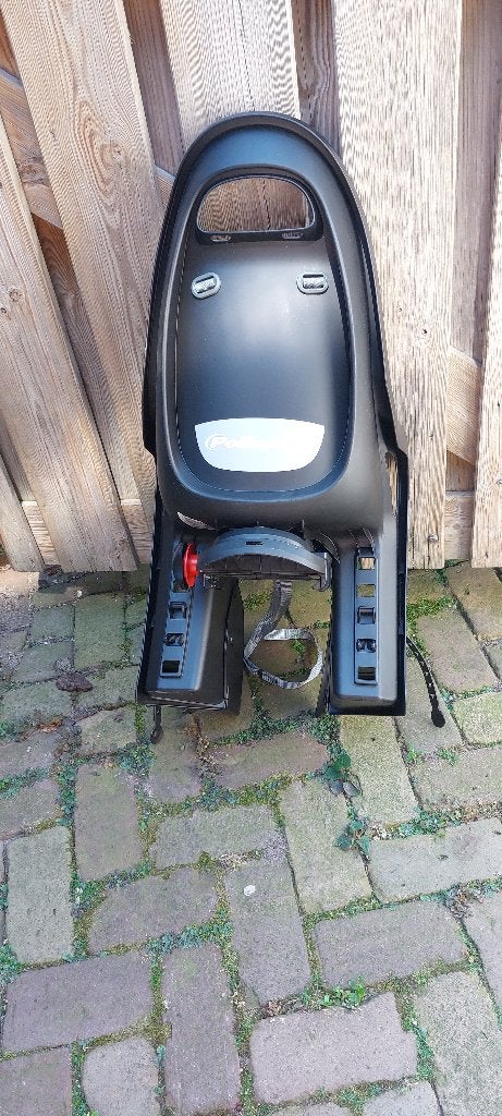 Fietsstoeltje achterop - Gebruikt, Ophalen, Nieuw, Polysport