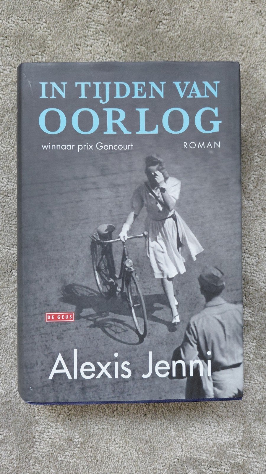 In tijden van oorlog - Alexis Jenni (Goncourt winnaar), Gelezen, Europa overig, Ophalen of Verzenden, Alexis Jenni