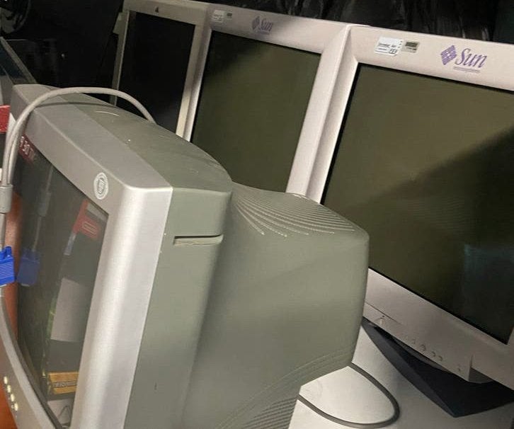 21” CRT Monitor - Sun GDM-5410, Gebruikt, Kantelbaar, 101 t/m 150 Hz, Full HD