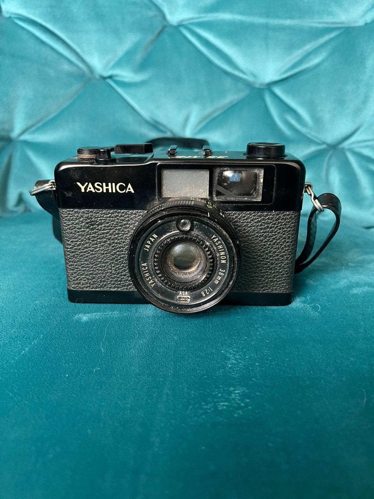 Vintage analoge Yashica 35-E compactcamera, made in Japan, Audio, Tv en Foto, Gebruikt, Compact, ?, Overige Merken