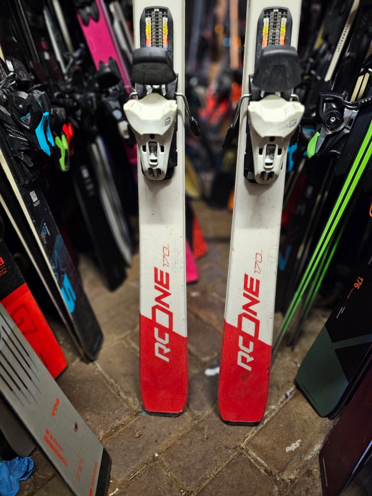 170cm FISCHER rc one xtr carve ski, Sport en Fitness, 160 tot 180 cm, Fischer, Ophalen of Verzenden, Zo goed als nieuw