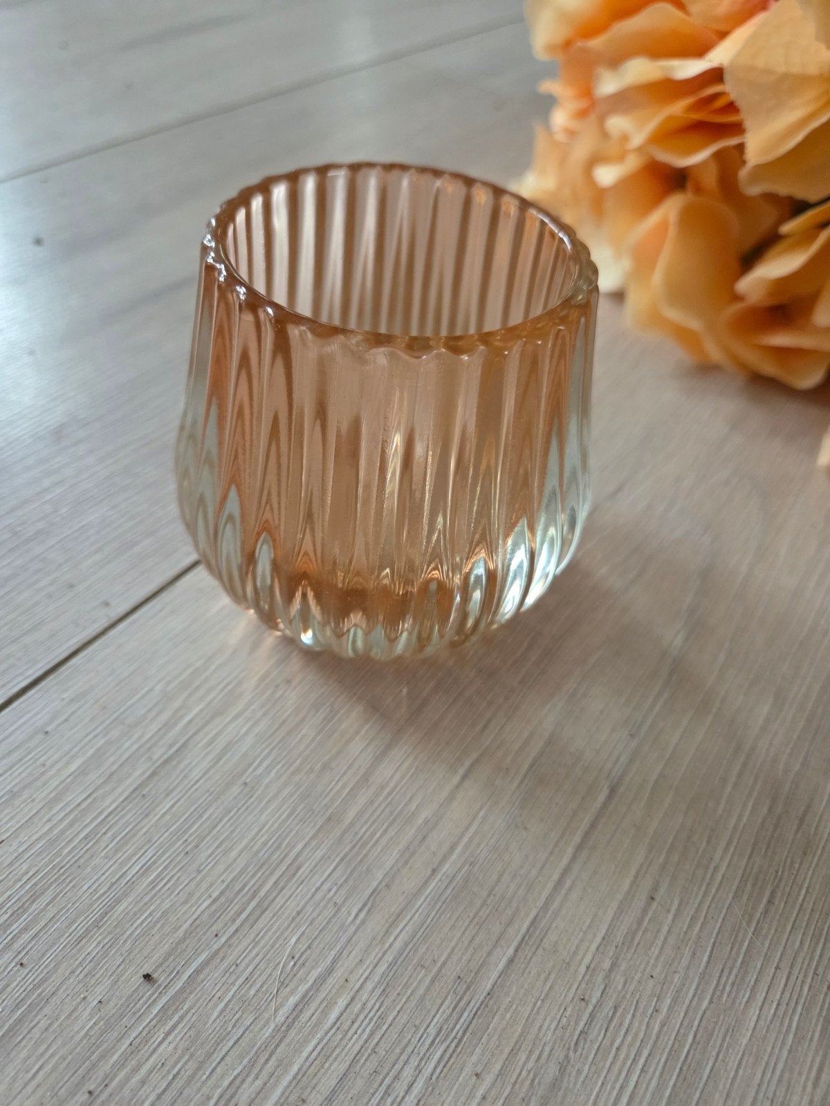 Nieuwe glazen waxinelichthouder, oranje/roze geribbeld, Waxinelichthouder, Nieuw, Oranje, Ophalen of Verzenden
