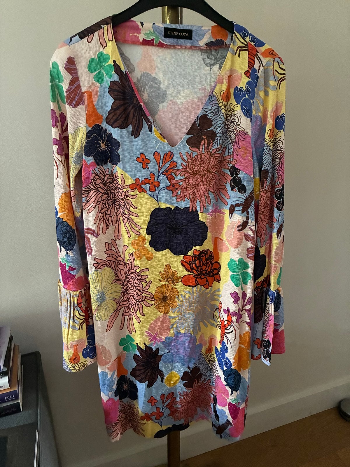 Stine Goya jurk met bloemenprint maat 38, Maat 38/40 (M), Meerkleurig, Ophalen of Verzenden, Gedragen