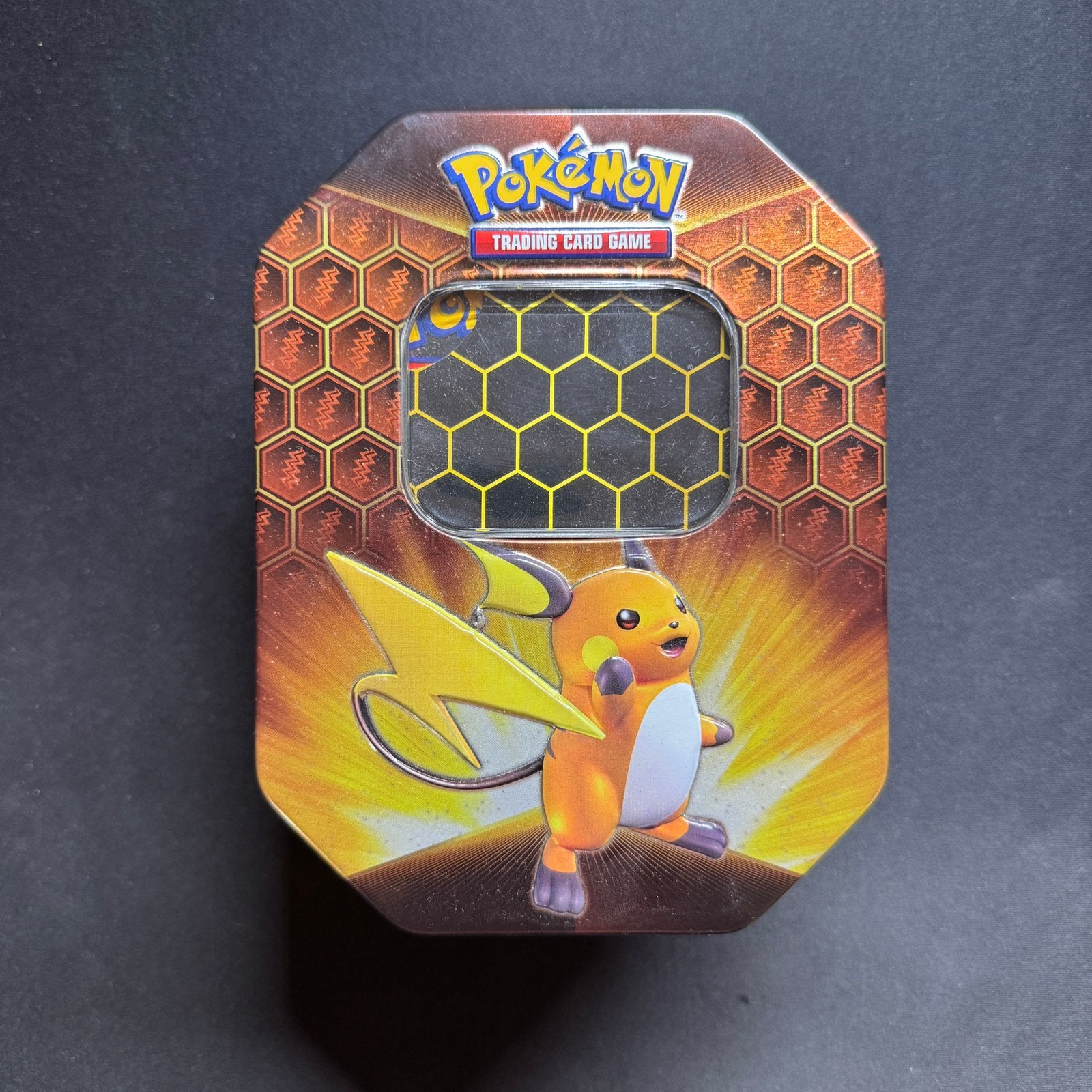 Pokemon Hidden Fates tin/doosje, Hobby en Vrije tijd, Verzamelkaartspellen | Pokémon, Ophalen, Zo goed als nieuw, Overige typen