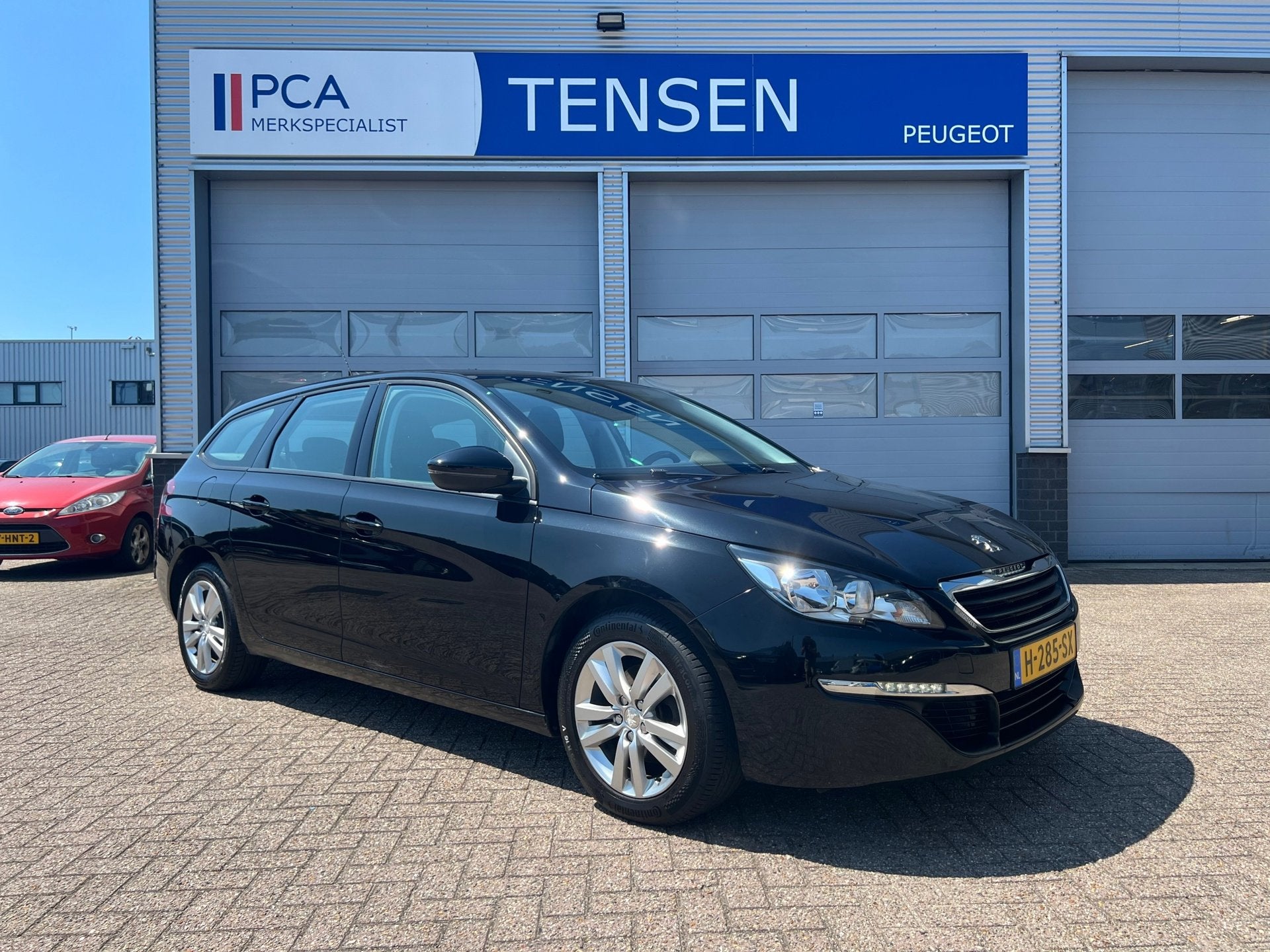 Peugeot 308 1.6 Bluehdi 100PK Active | Navigatie | Trekhaak, Auto's, Voorwielaandrijving, Dealer onderhouden, Gebruikt, 4 cilinders