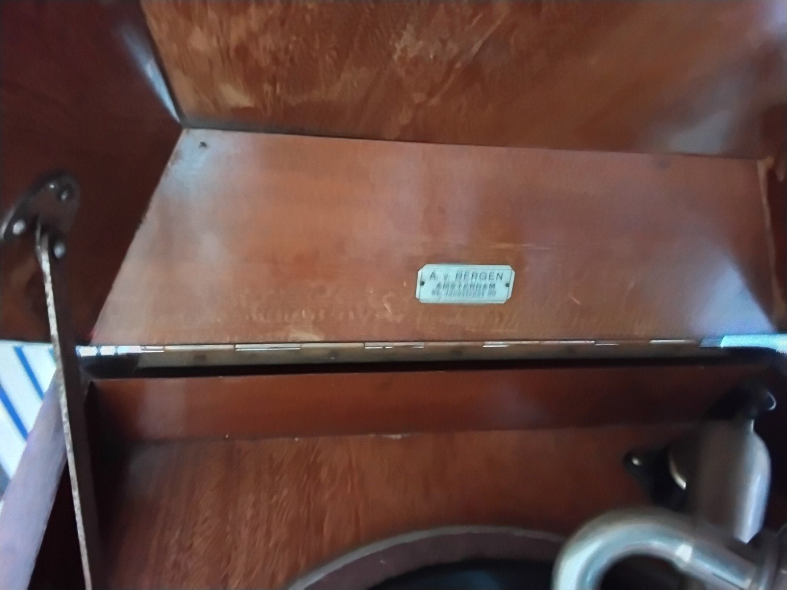 retro platenspeler, Ophalen