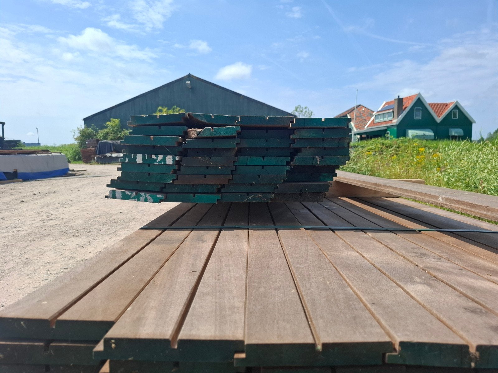 restpartij 70 st termowood okoume 395 en 305 cm bezorgen mog, Ophalen, Nieuw, 250 cm of meer, Balken