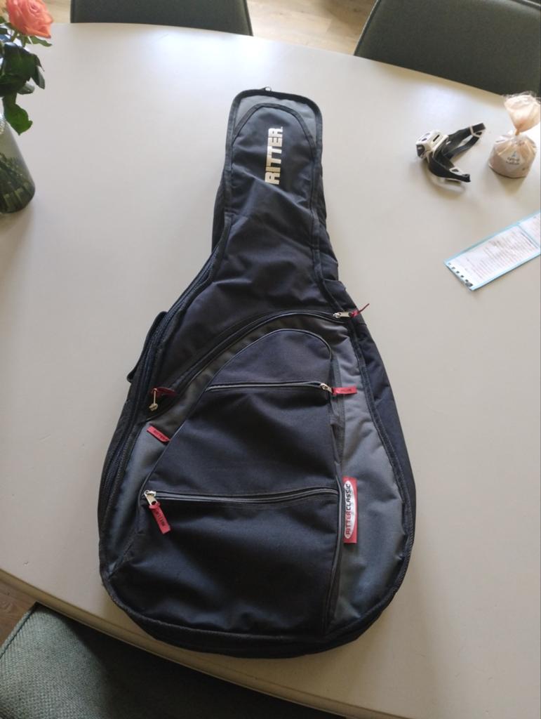 Ritter gitaarhoes / gitaartas in goed staat, Ophalen of Verzenden, Zo goed als nieuw, Akoestische gitaar