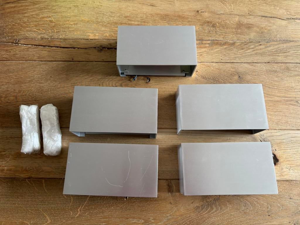 5 wandlampen Rietveld, Ophalen