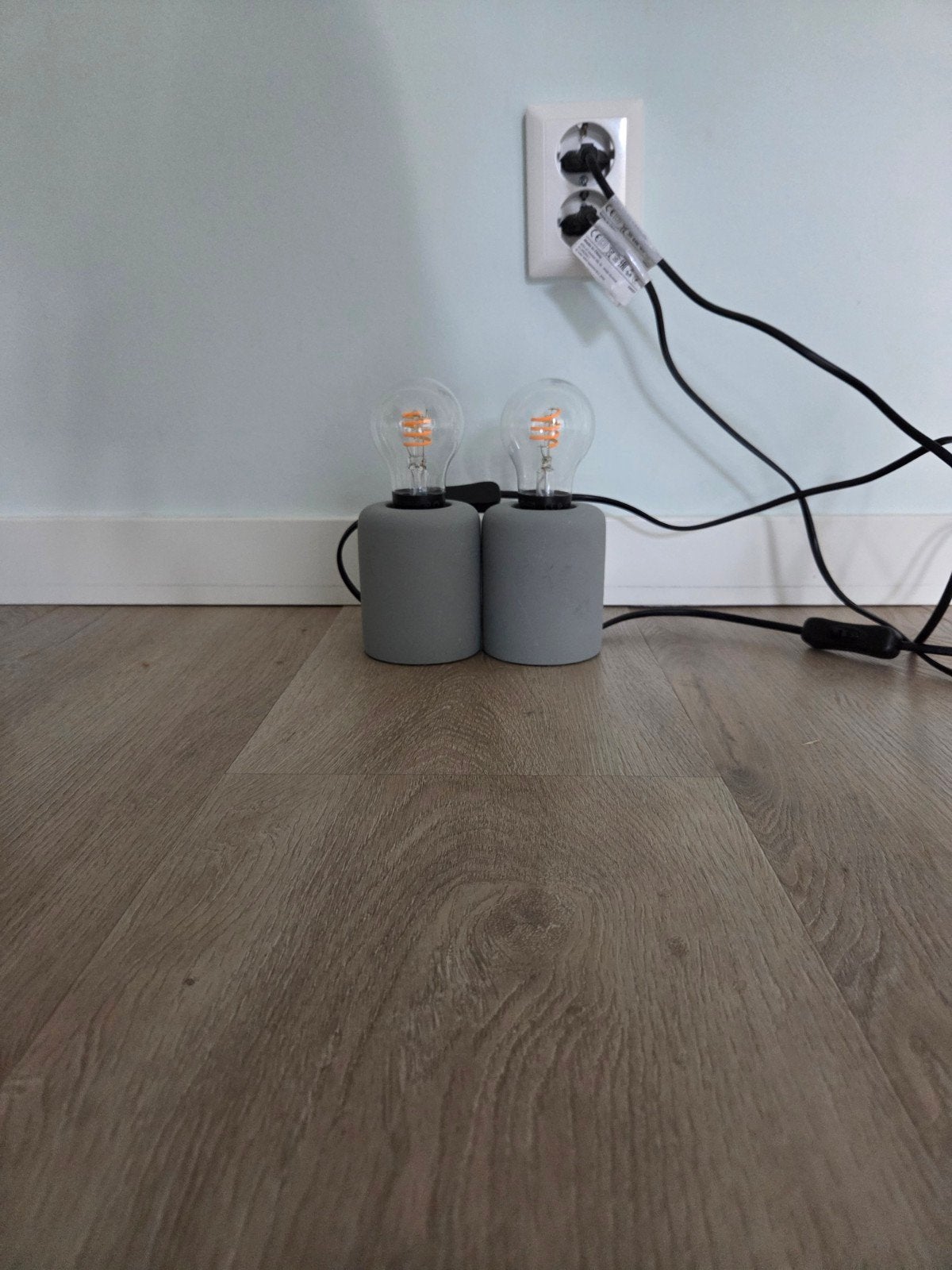 IKEA Rasegel lampen - Set van 2, Met schakelaar, Grijs, E14 (klein), Zo goed als nieuw