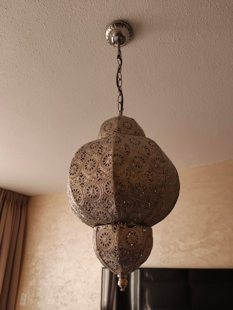Prachtige Arabische hanglamp met sfeervolle patronen, Huis en Inrichting, Lampen | Hanglampen, Gebruikt, 50 tot 75 cm, Ophalen of Verzenden