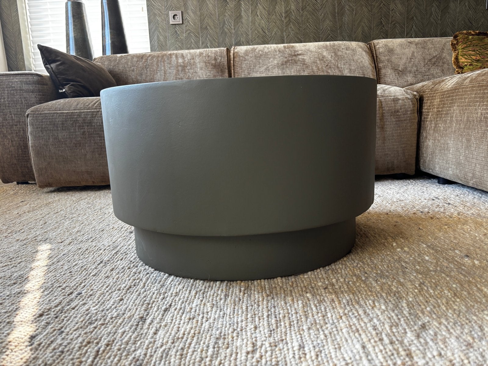Mooie beton Viber clay salontafel in zeer nette staat, Huis en Inrichting, Tafels | Salontafels, Ophalen, Overige materialen, 50 tot 100 cm
