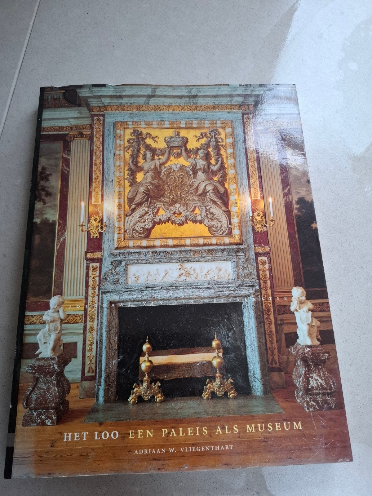 Boek: Het Loo Een Paleis als Museum - Nette gebruikte staat, Boeken, Ophalen, Zo goed als nieuw, Overige onderwerpen