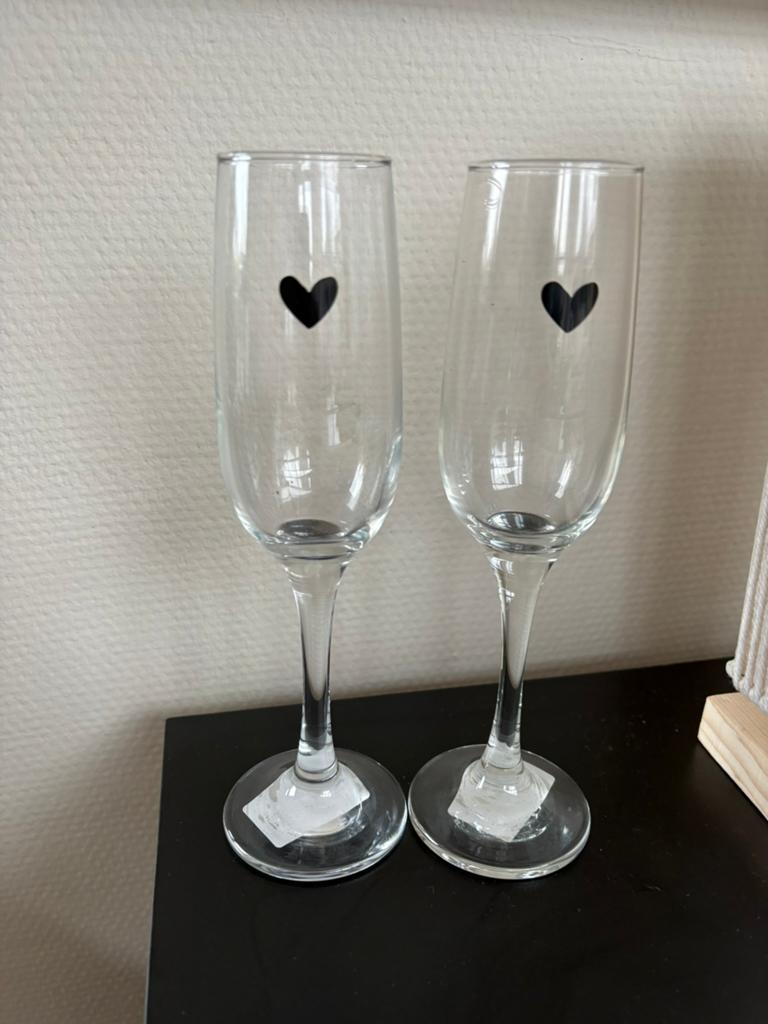 Twee flutes, Ophalen of Verzenden, Nieuw, Glas, Overige stijlen