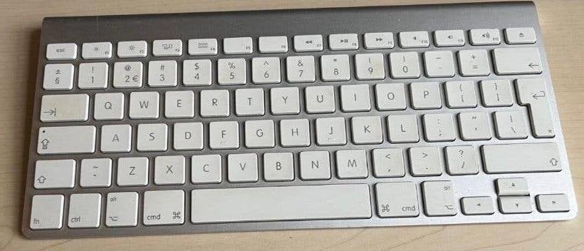 Origineel Apple Wireless Keyboard – Bluetooth – QWERTY, Zo goed als nieuw, Draadloos, Qwerty, APPLE