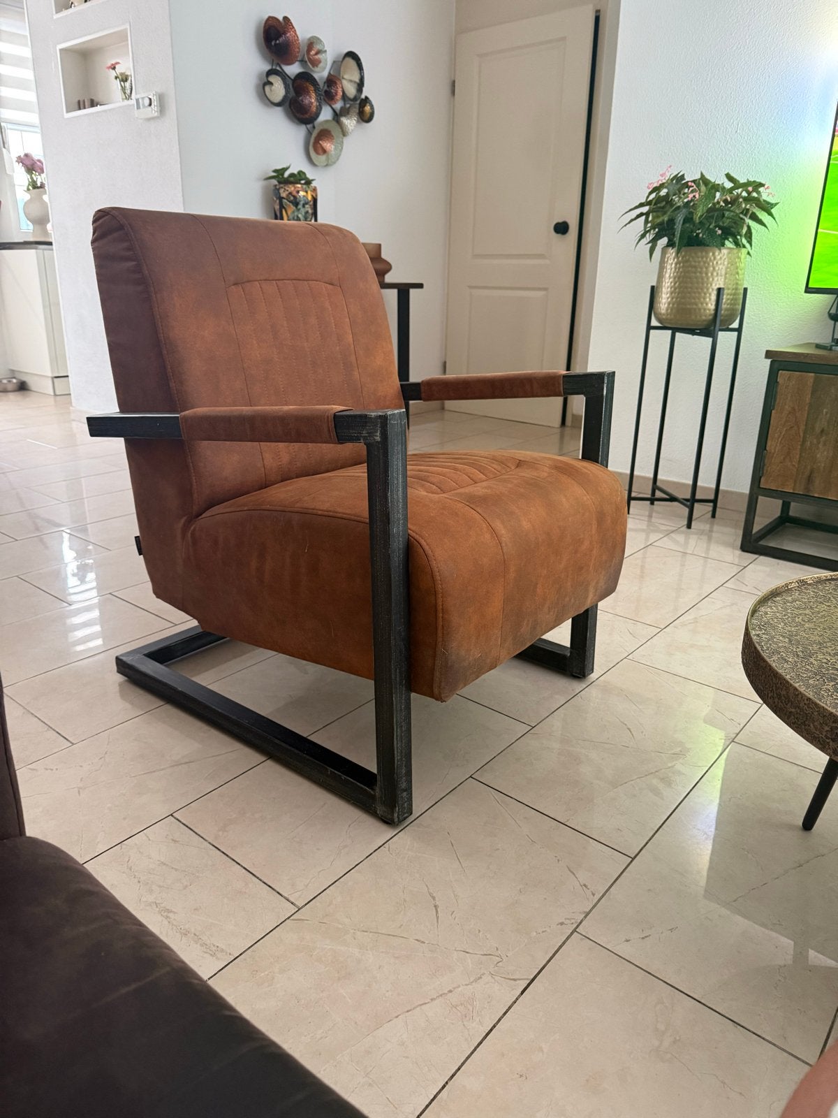 Comfortabele fauteuil 'Bronx 71' - Bruin met metalen frame, Ophalen, Gebruikt, Minder dan 75 cm, 75 tot 100 cm